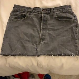 vintage Levi’s black/grey skirt